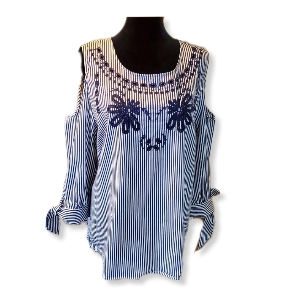 Peck & Peck Women's Blue & White Pinstripe with Embroidery Cold Shoulder Blouse